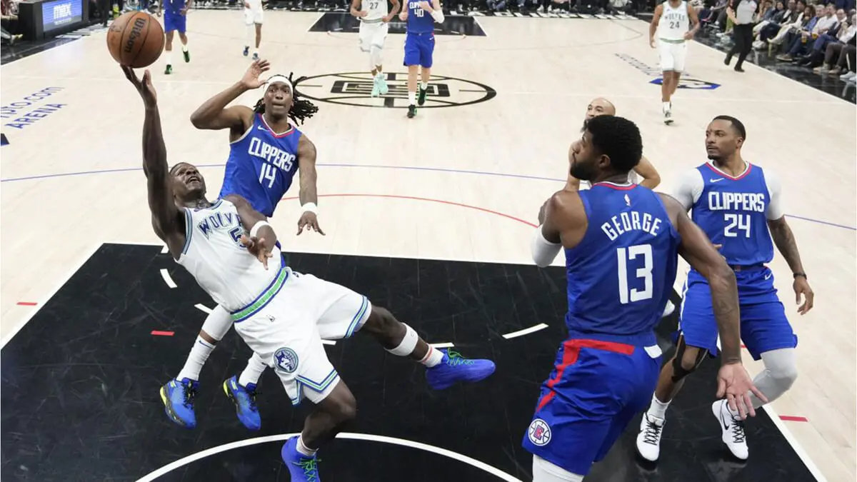 NBA.. مينيسوتا يهزم كليبرز في دوري السلة الأمريكي