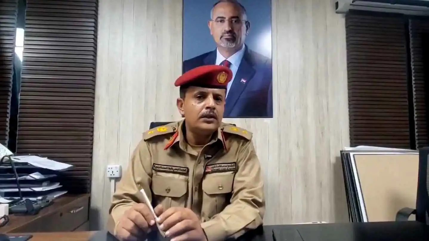 النقيب يكشف حقيقة تخلي القوات الجنوبية عن قصر سيئون‎ (فيديو)