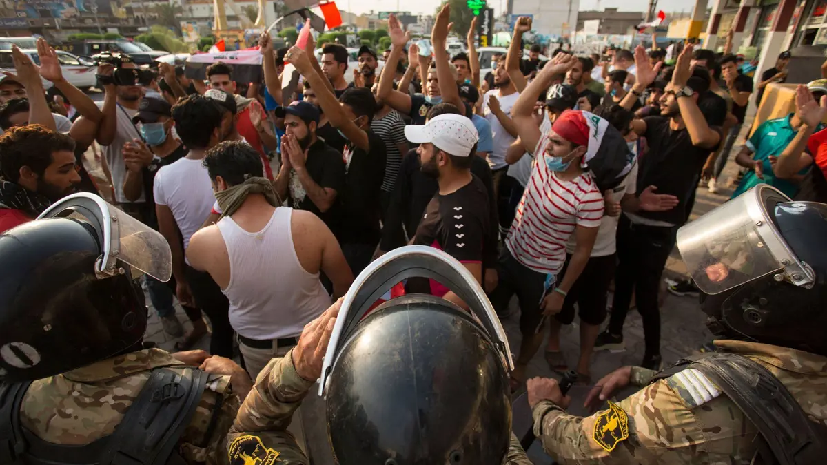 العراق.. فصيل من منظمة بدر يفتح النار على محتجين بالحلة ويقتل 7