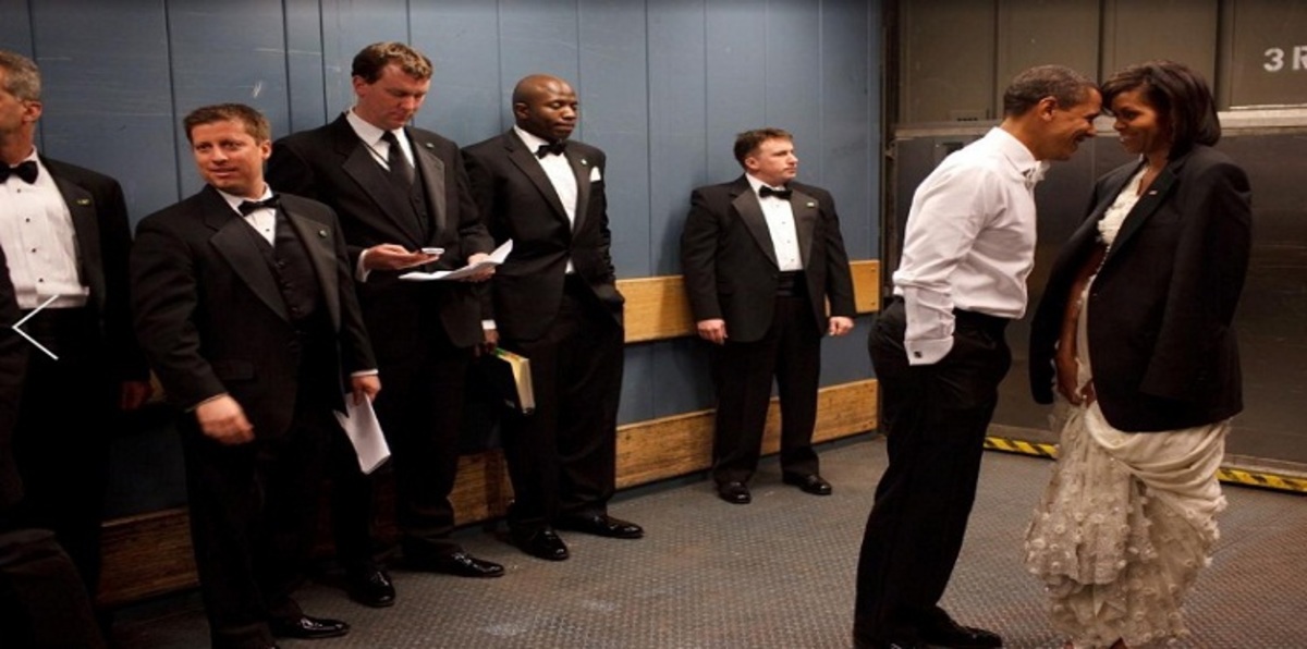 قبلات أوباما ونظرات الملك عبدالله وابتسامات وليام .. الحب على طريقة الملوك والرؤساء‎