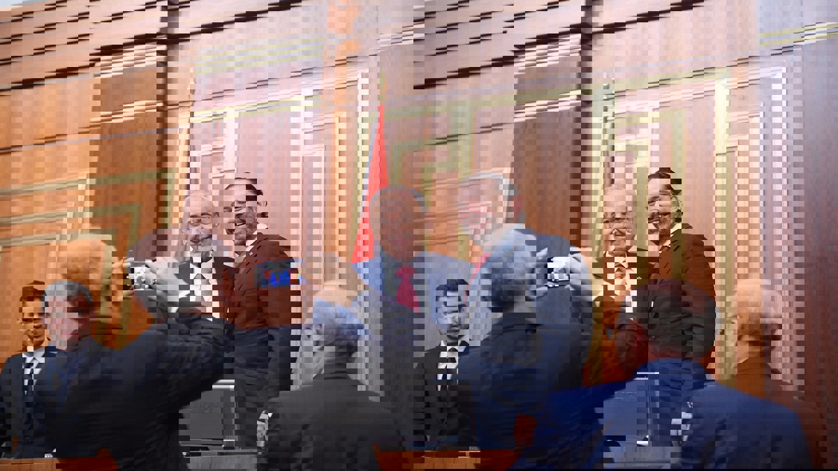 لبنان.. الحريري وبري يحذران من الفتنة و"التشنج" السياسي