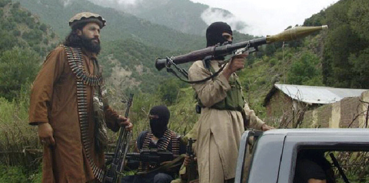 طالبان تستولي على 200 مصفحة من الجيش الأفغاني