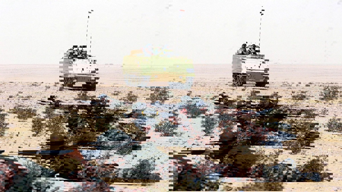 سقوط 15 عسكريًا مصريًا بين قتيل وجريح في هجوم بسيناء