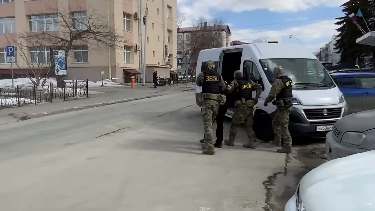 روسيا تعلن إحباط هجوم على محطات اتصالات في سيبيريا 