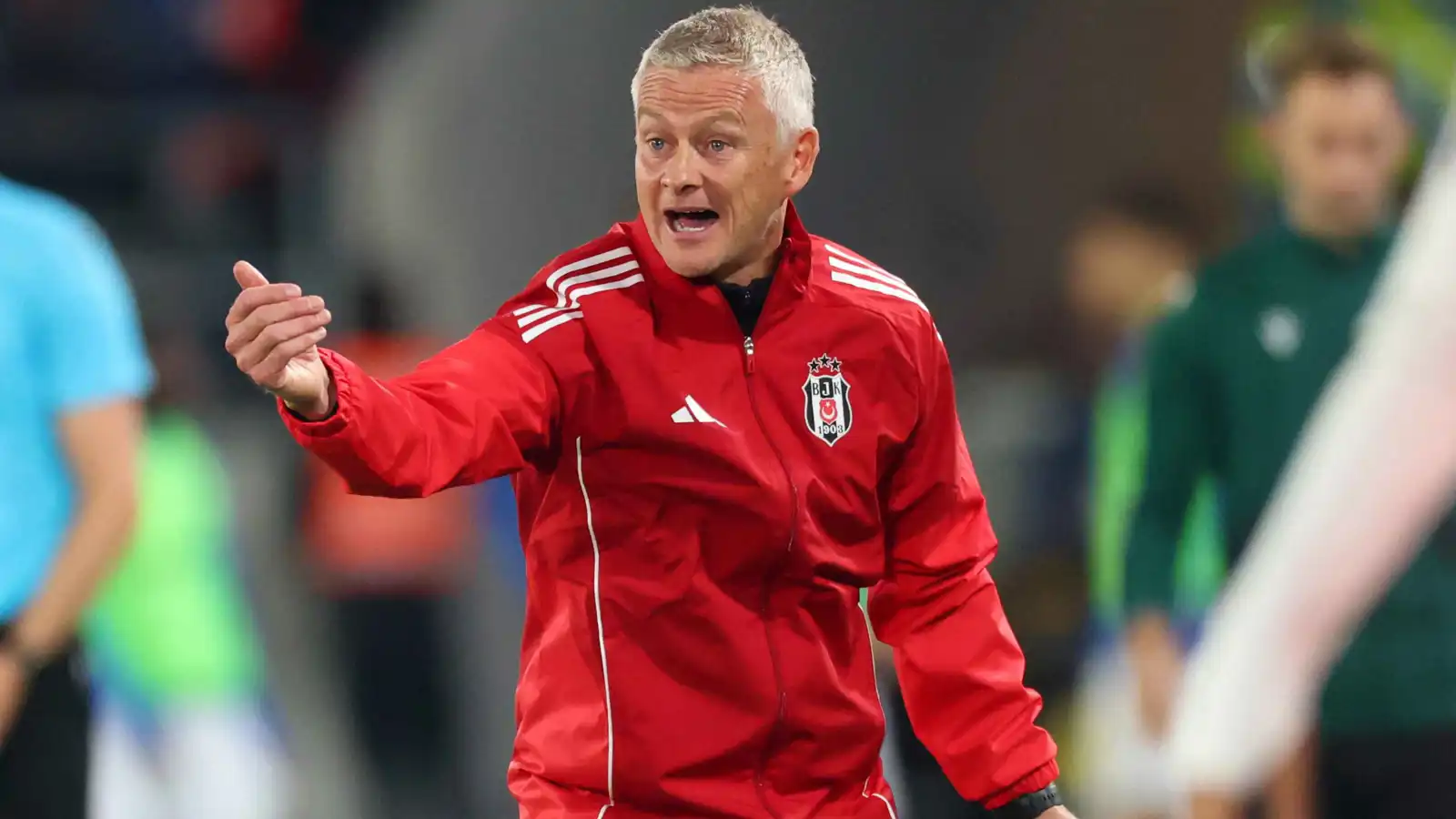 بيشكتاش التركي يقيل سولسكاير بعد الخروج من دوري المؤتمر الأوروبي