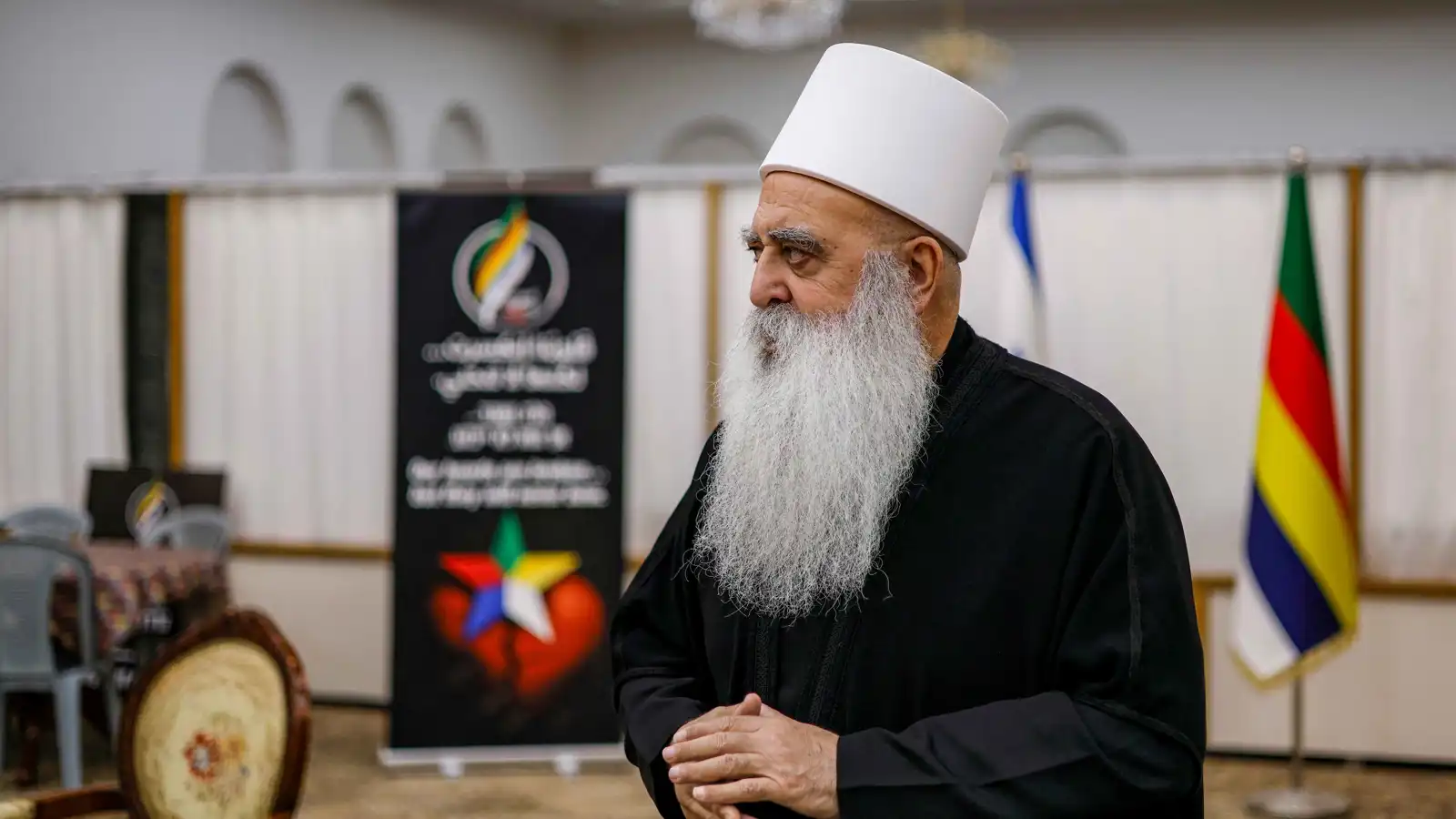 120 ألف مهجّر و300 أسير.. طريف يدق ناقوس الخطر بشأن دروز سوريا