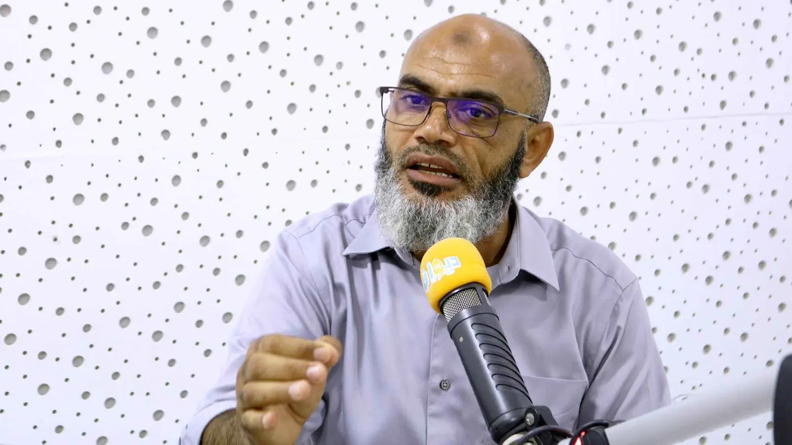 السلطات التونسية توقف الداعية محمد الهنتاتي