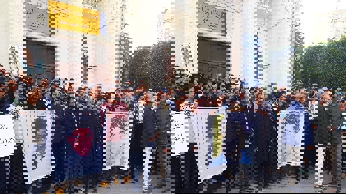 مؤسسة حقوقية: تدهور صحة رئيس الاستخبارات في عهد القذافي لمنعه من تلقي العلاج