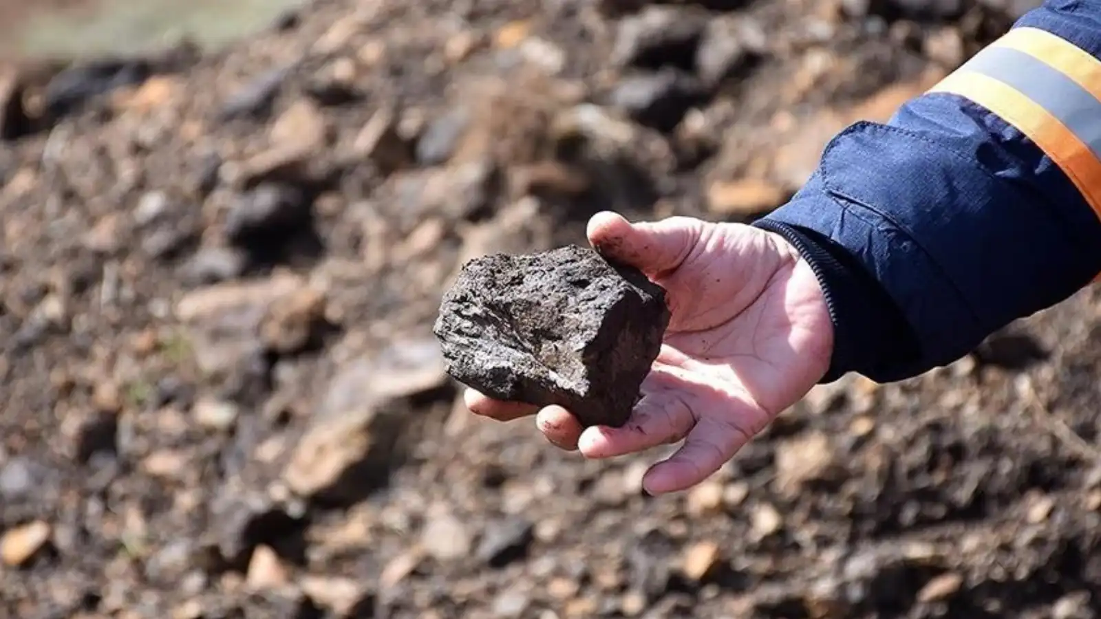 احتجاجات تركيا تشتعل.. المعارضة تتصدى لمشروع حكومي يهدد حقول الزيتون