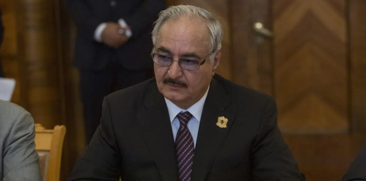 في زيارة مفاجئة.. خليفة حفتر يصل القاهرة لبحث آخر تطورات الساحة الليبية