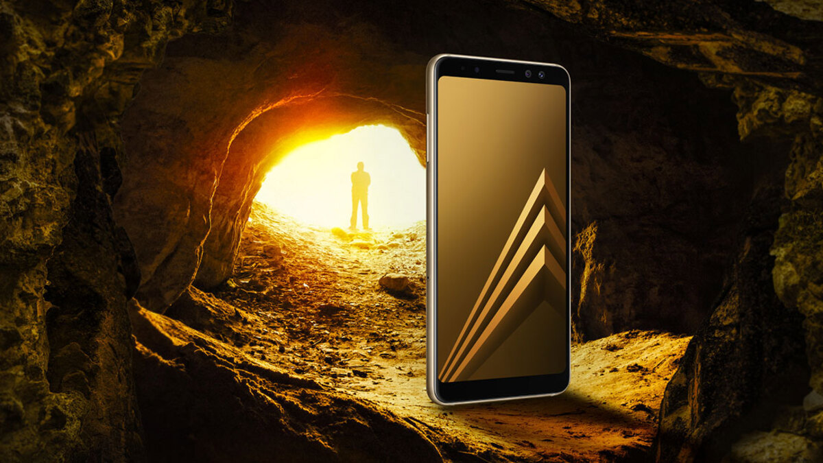 سامسونغ تعلن عن أول هاتف في العالم بكاميرا داخل الشاشة (صور)