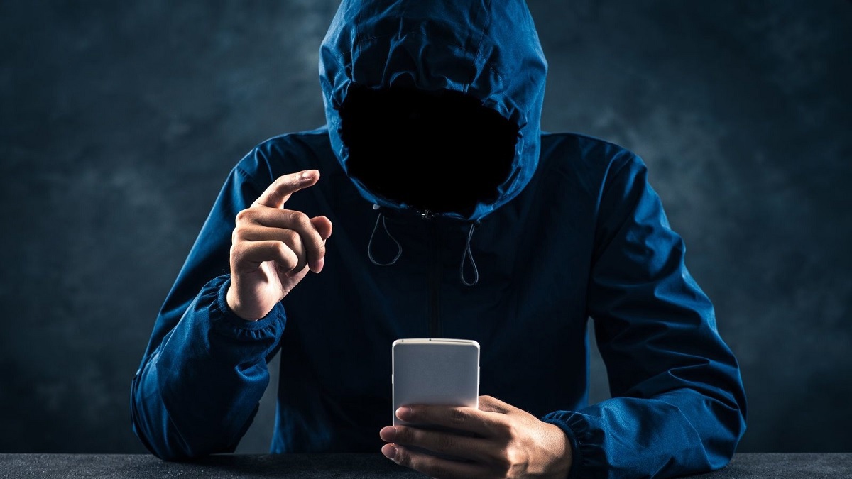 غوغل تحذف تطبيقات التجسس والتعقب من متجر "غوغل بلاي"