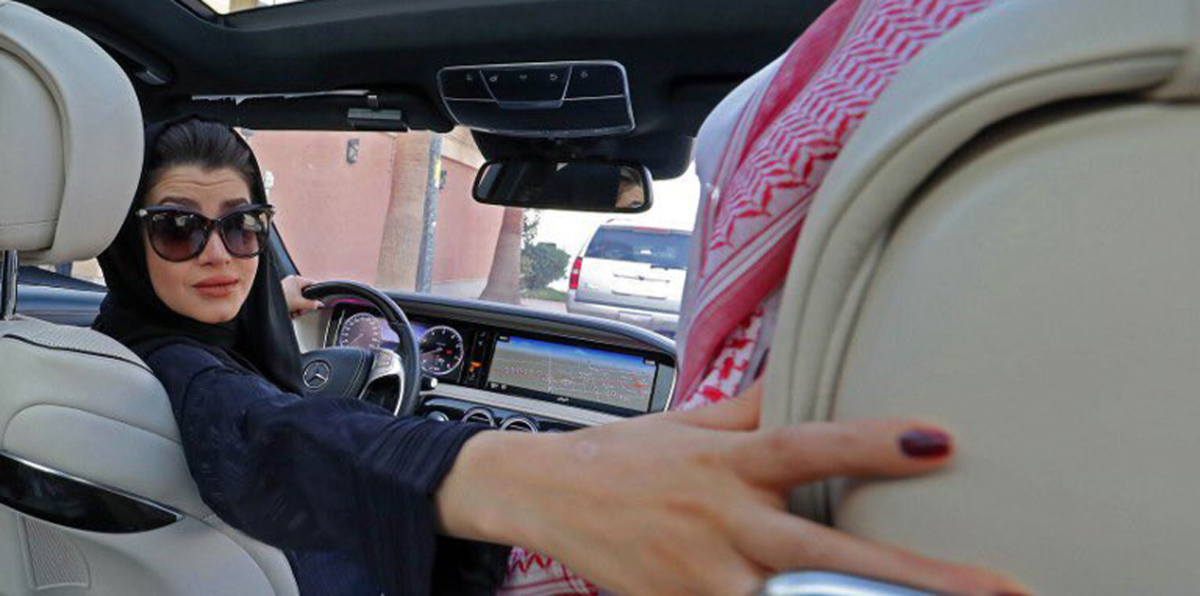 ناشطة سعودية تطالب بإخلاء بعض شوارع المملكة لسبب غريب (فيديو)