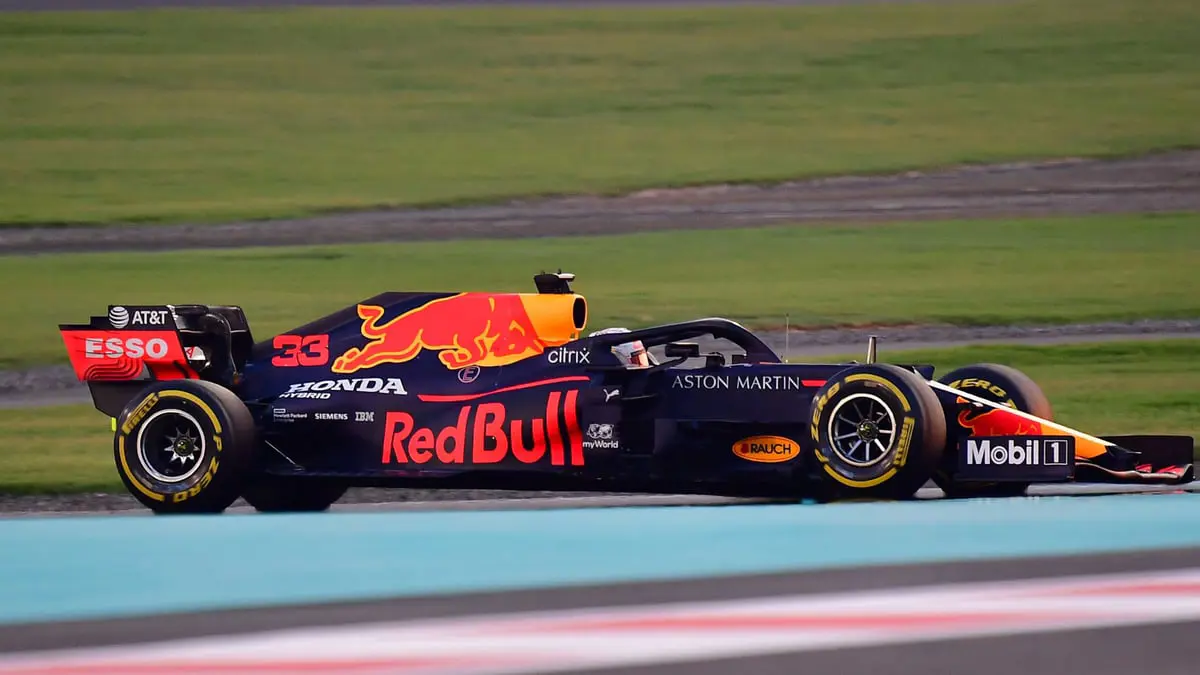 رد بول يبرم عقد رعاية مع بايبيت لتداول العملات المشفرة