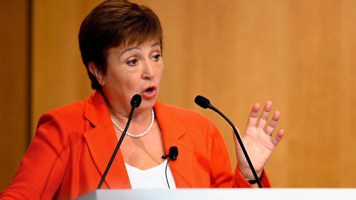 صندوق النقد الدولي: الاقتصاد العالمي بدأ صعوده البطيء باتجاه الانتعاش