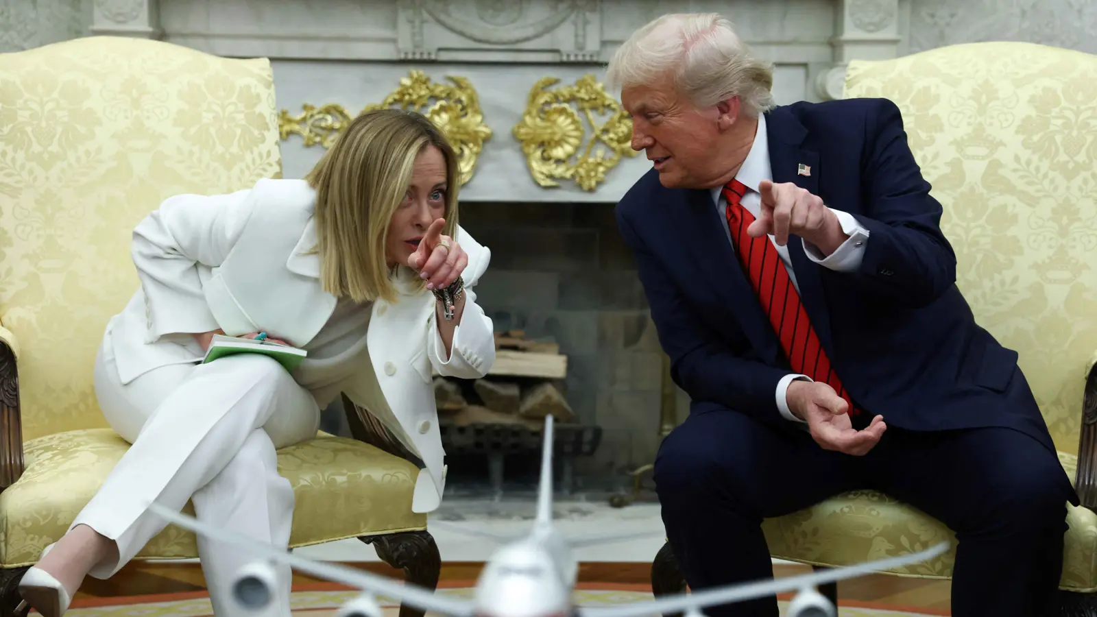 قبل تفعيل الرسوم الجمركية.. ترامب وميلوني متفائلان بالتوصل لاتفاق