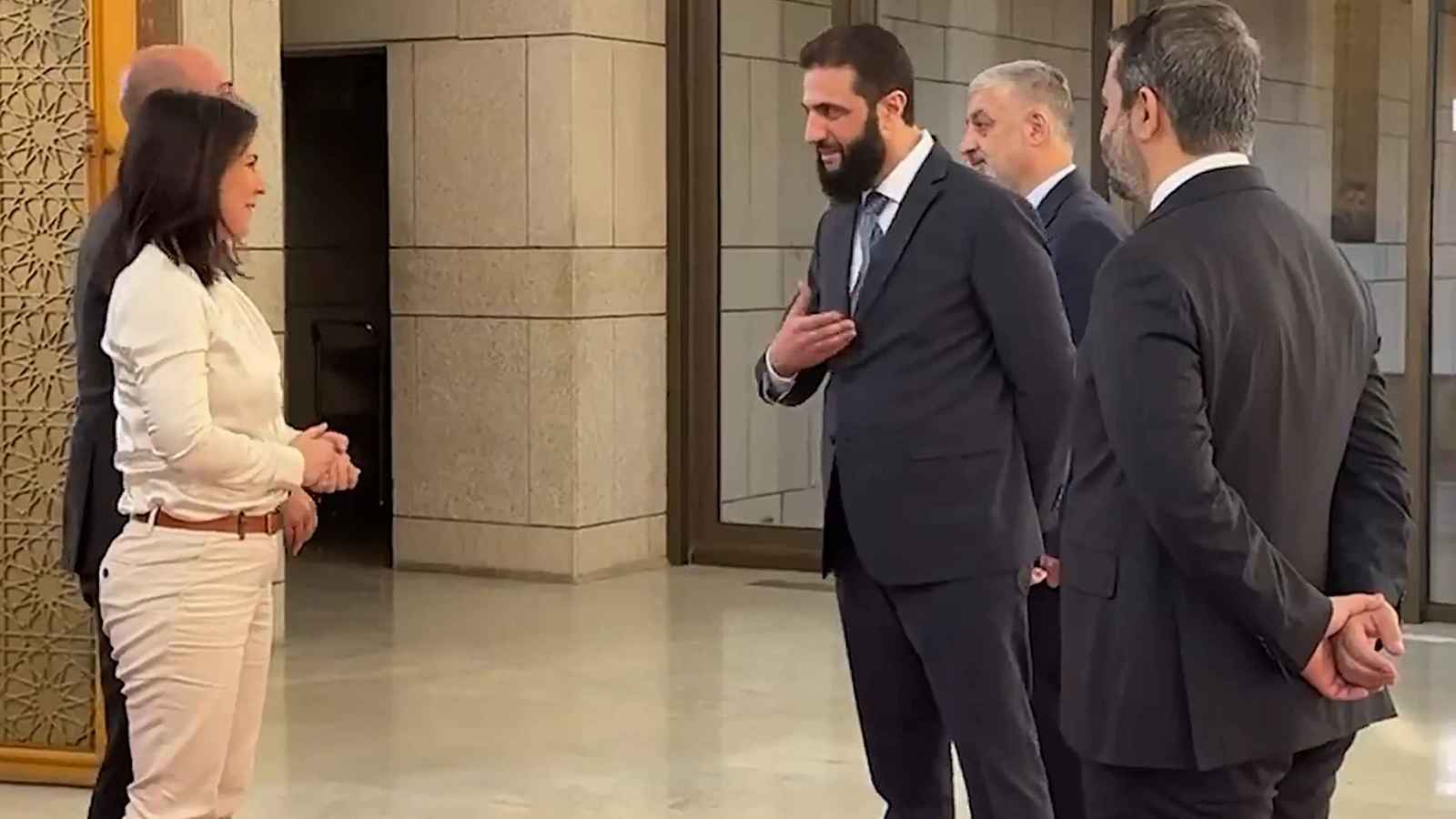 سجال سياسي روسي ألماني حول قواعد موسكو في سوريا