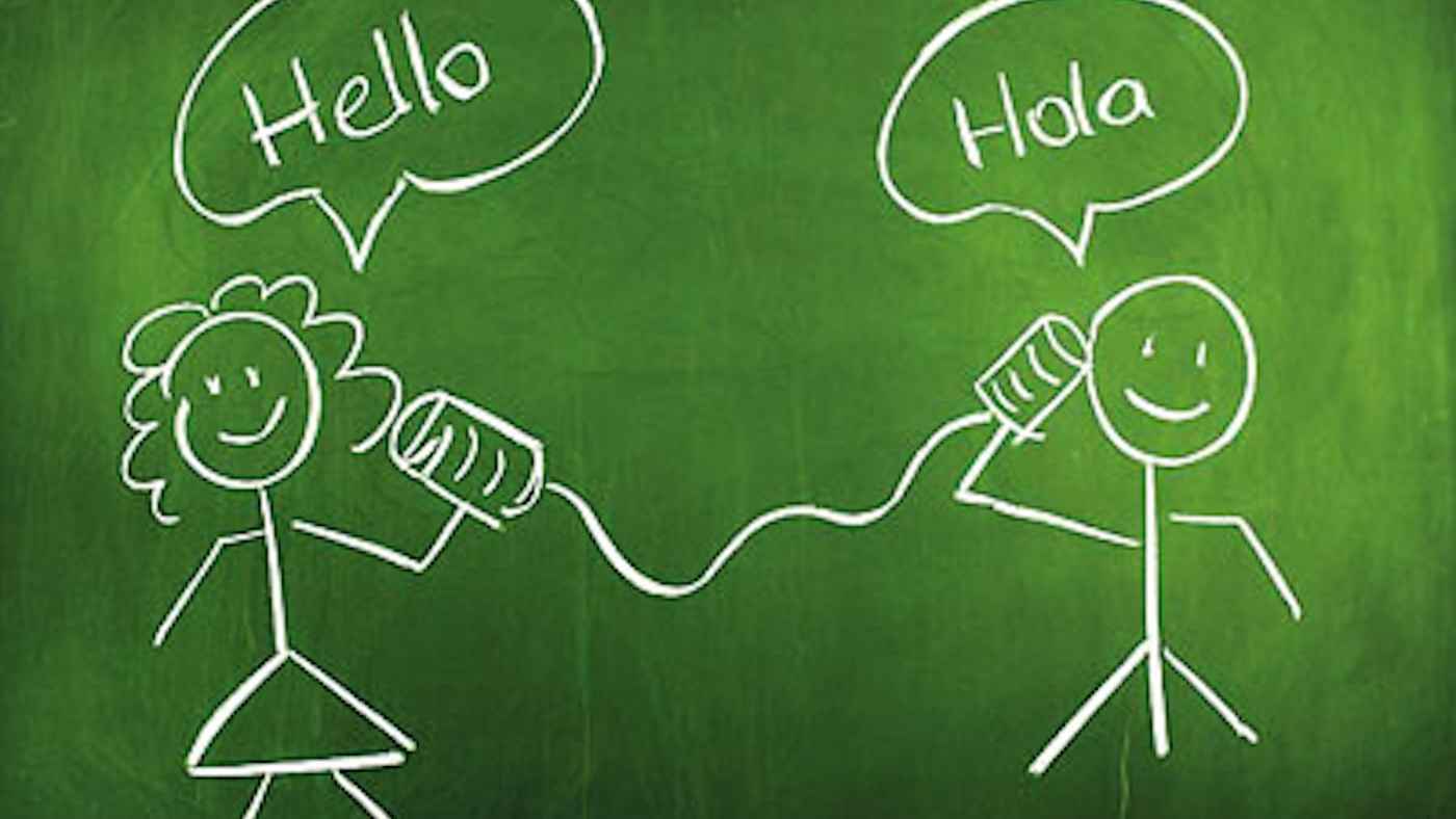 ثنائية اللغة.. حائط دفاع للحماية من "الزهايمر"