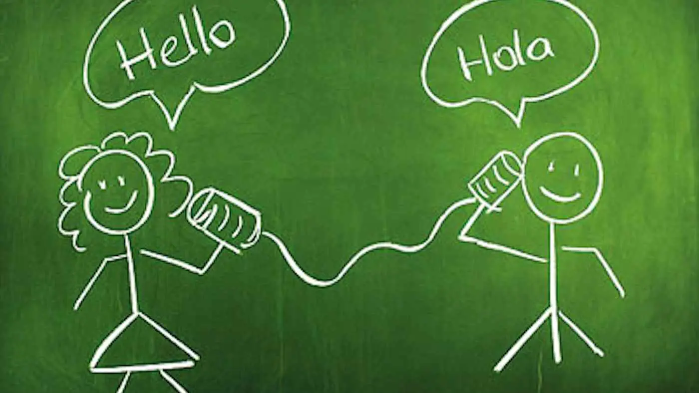 ثنائية اللغة.. حائط دفاع للحماية من "الزهايمر"