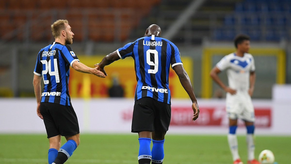 إنتر ميلان يُمطر شباك بريشيا بسداسية ليتمسك بأمل المنافسة على الدوري الإيطالي