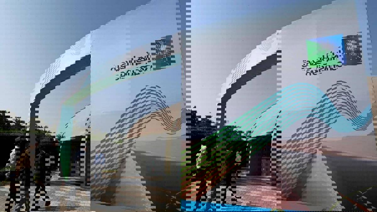 أرامكو السعودية ستنقل نفتا إيطالية إلى آسيا وتفوز بعطاء من ميلاتسو‎