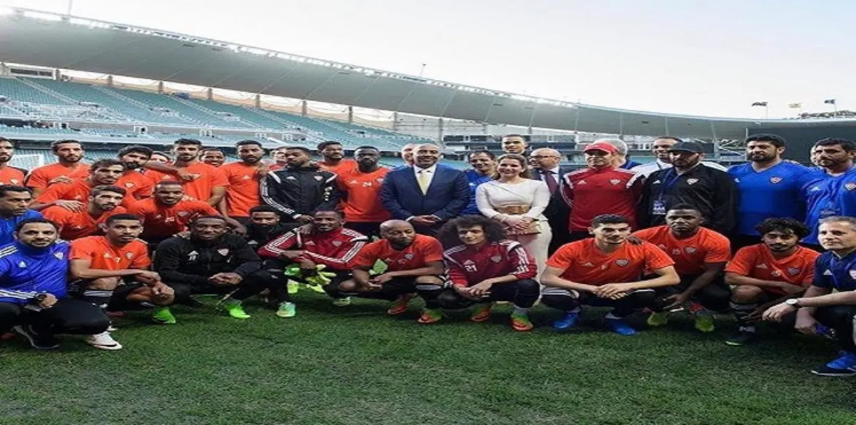الأميرة هيا بنت الحسين تزور معسكر المنتخب الإماراتي
