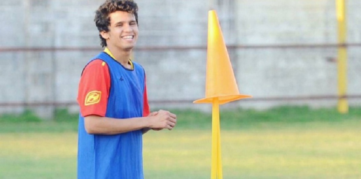 يمني يخطف أنظار السعوديين