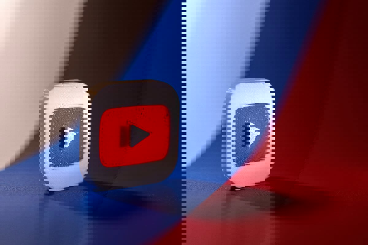 "يوتيوب" يختبر ميزات جديدة مدعومة بالذكاء الاصطناعي 