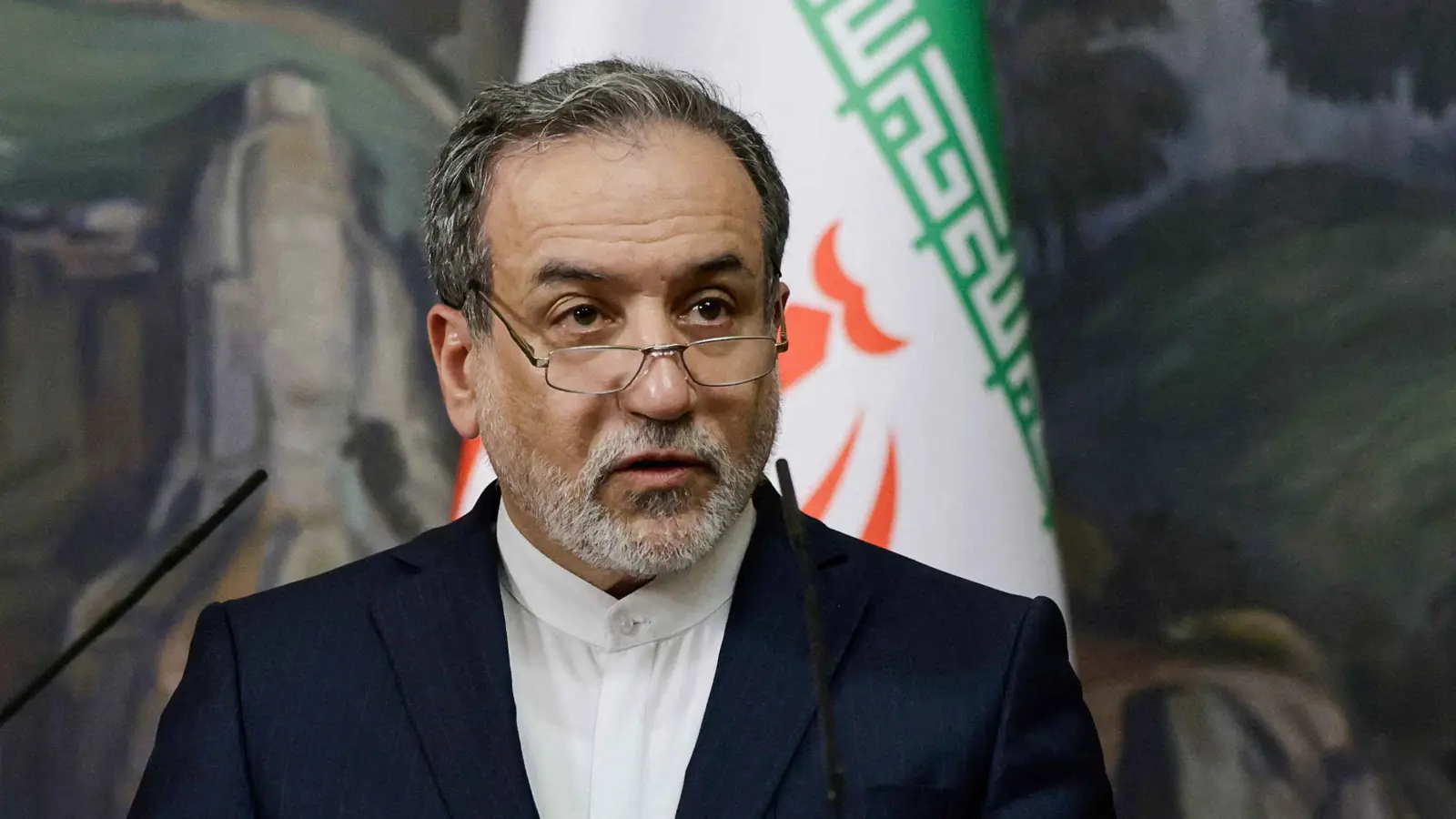 إيران تنفي صلتها بمخطط لاستهداف السفارة الإسرائيلية في لندن