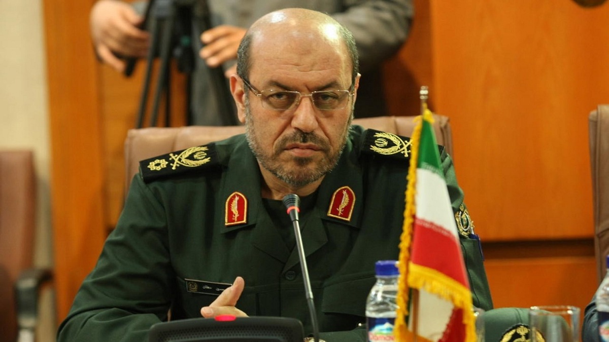 مستشار عسكري لخامنئي: نسعى لطرد جميع القوات الأمريكية بالمنطقة.. والعودة للمفاوضات ليست سهلة