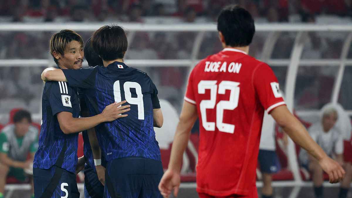 اليابان تسحق إندونيسيا وتقترب من التأهل لكأس العالم