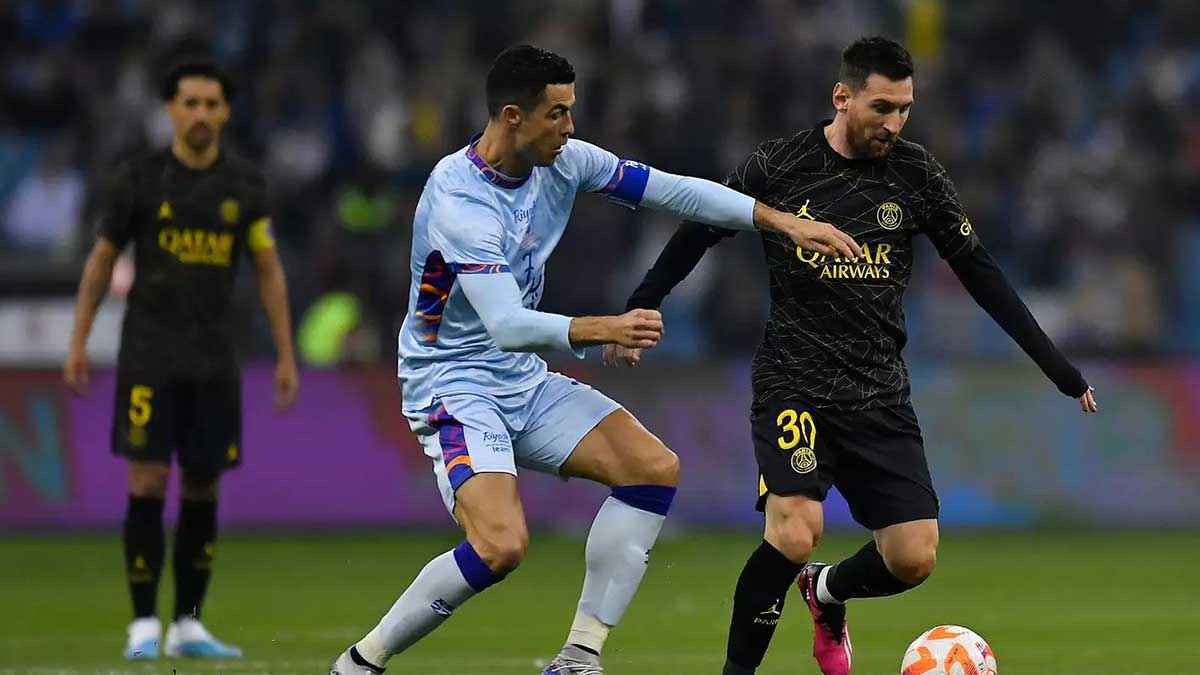 بوغبا يصدم "سبيد" بعد سؤال عن الأفضل بين رونالدو وميسي (فيديو)