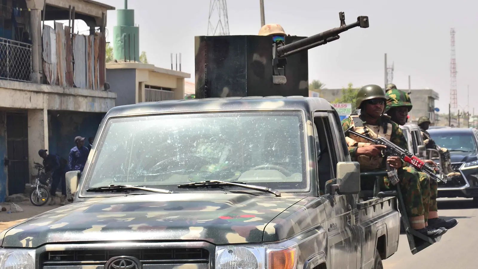 "دون رصاص أو فدية".. تحرير إسرائيلي من الاختطاف في نيجيريا