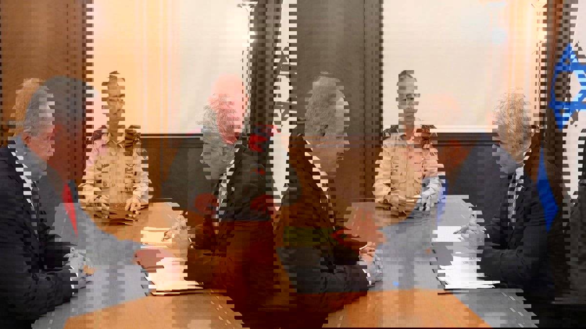 كيف يؤثر الاتفاق مع لبنان والتوتر في الضفة على الانتخابات الإسرائيلية؟