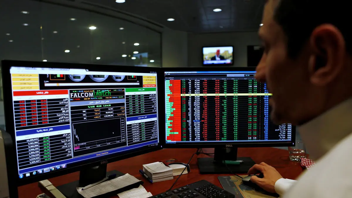  صحيفة إسبانية: أسواق الأسهم العالمية تواجه أسوأ موسم أرباح منذ جائحة كورونا