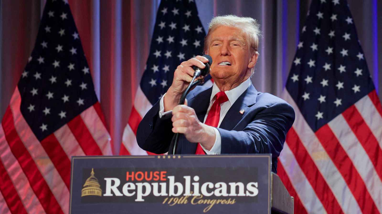 ترامب يكشف عن أسماء جديدة رشحها لمناصب في إدارته