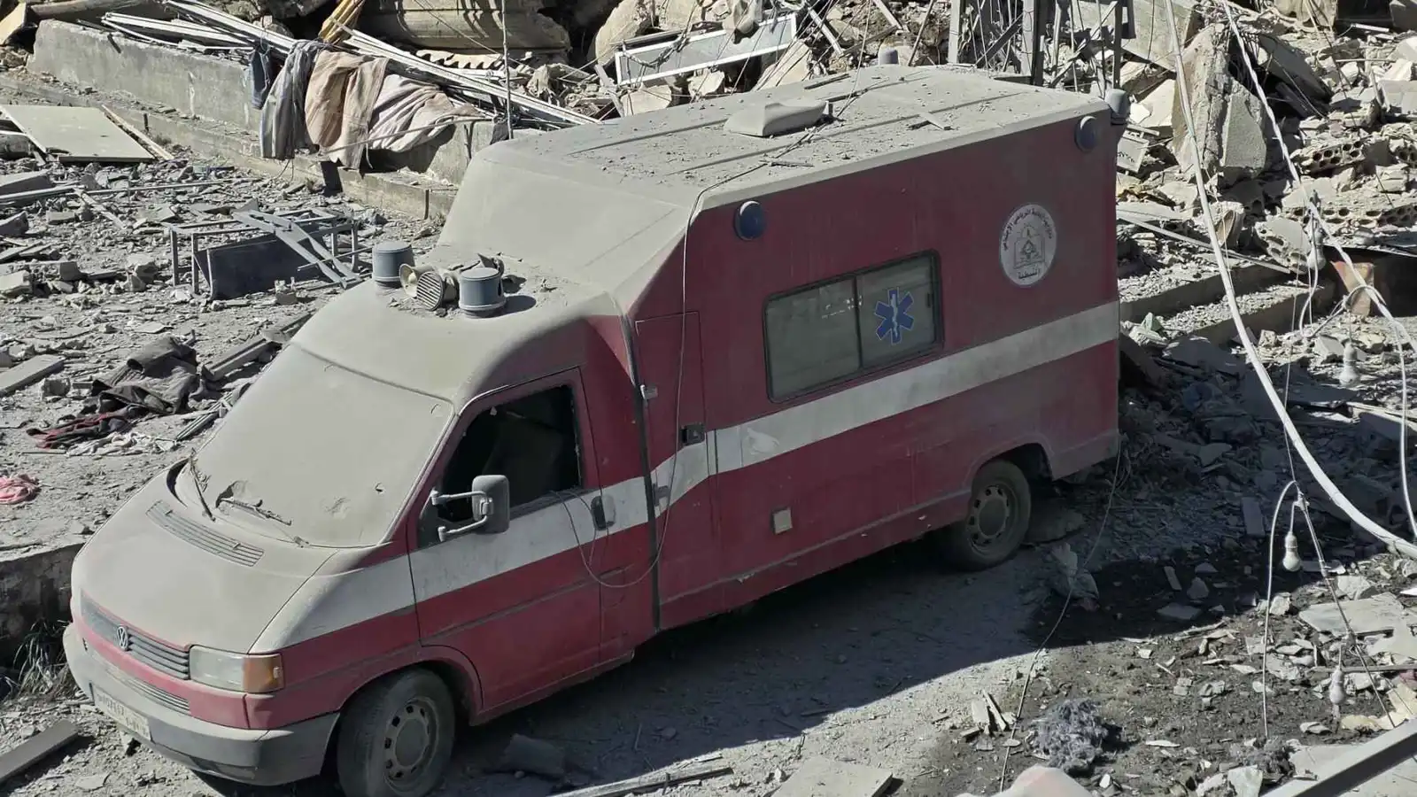 "إنذار خطير".. إسرائيل تتهم حزب الله باستخدام الإسعاف عسكرياً (فيديو)