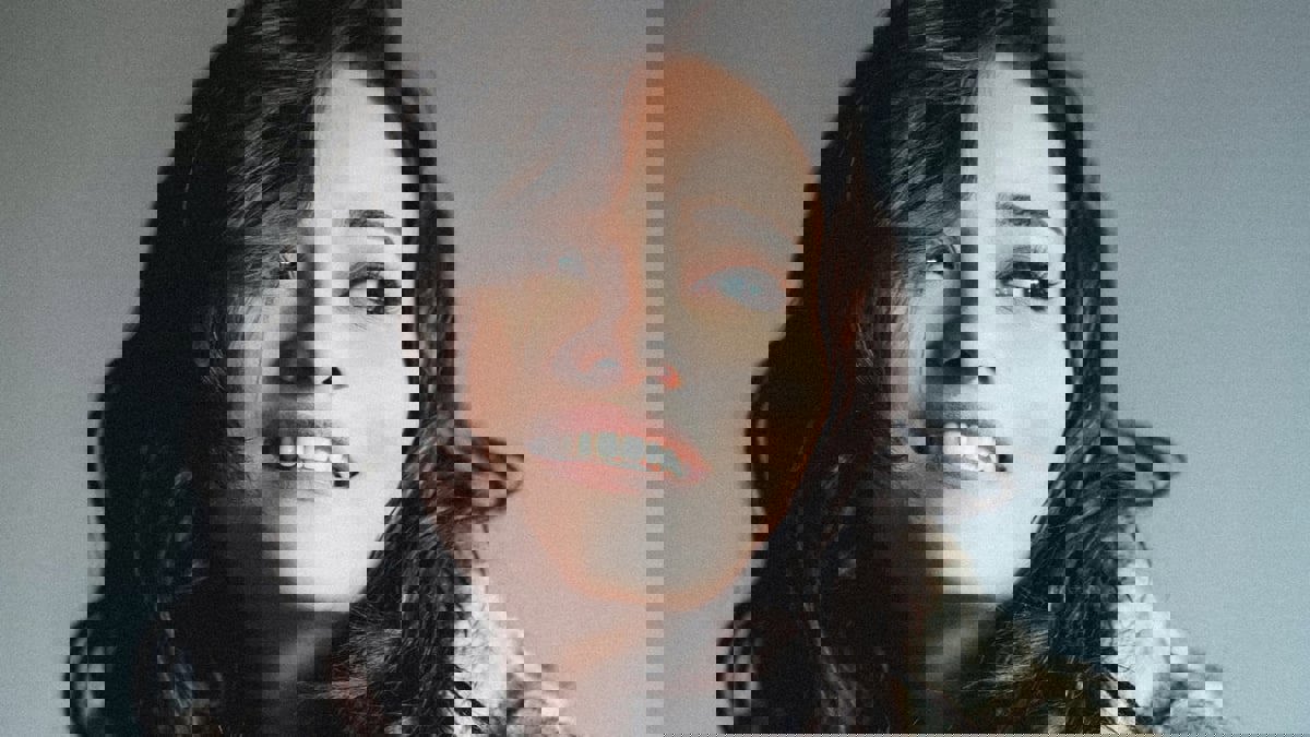 راندا البحيري تقاضي "أعداء الدكش" في بلاغ رسمي