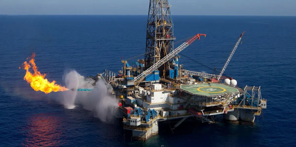 وزارة البترول المصرية: بدء ضخ الغاز الطبيعي بحقل "ظهر" البحري‎