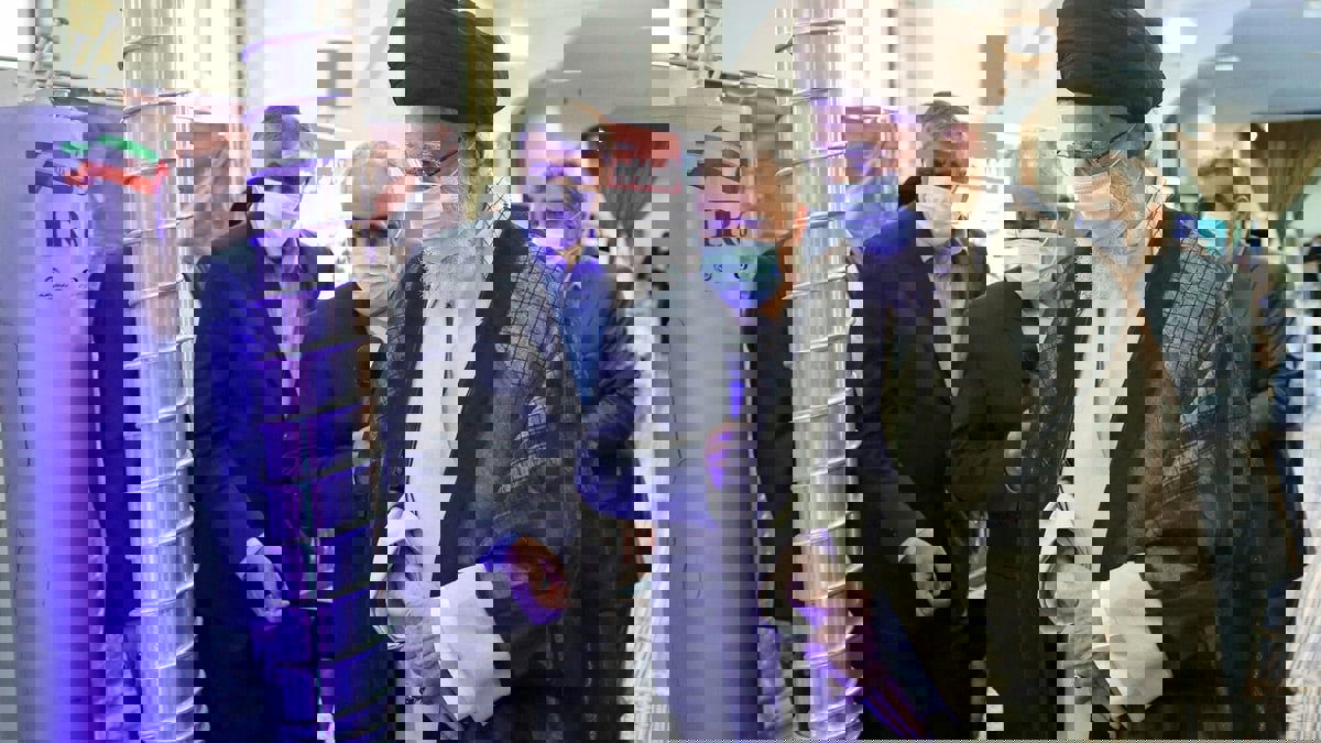 التايمز: الرئيس الإيراني الجديد سيُغيّر الحسابات النووية