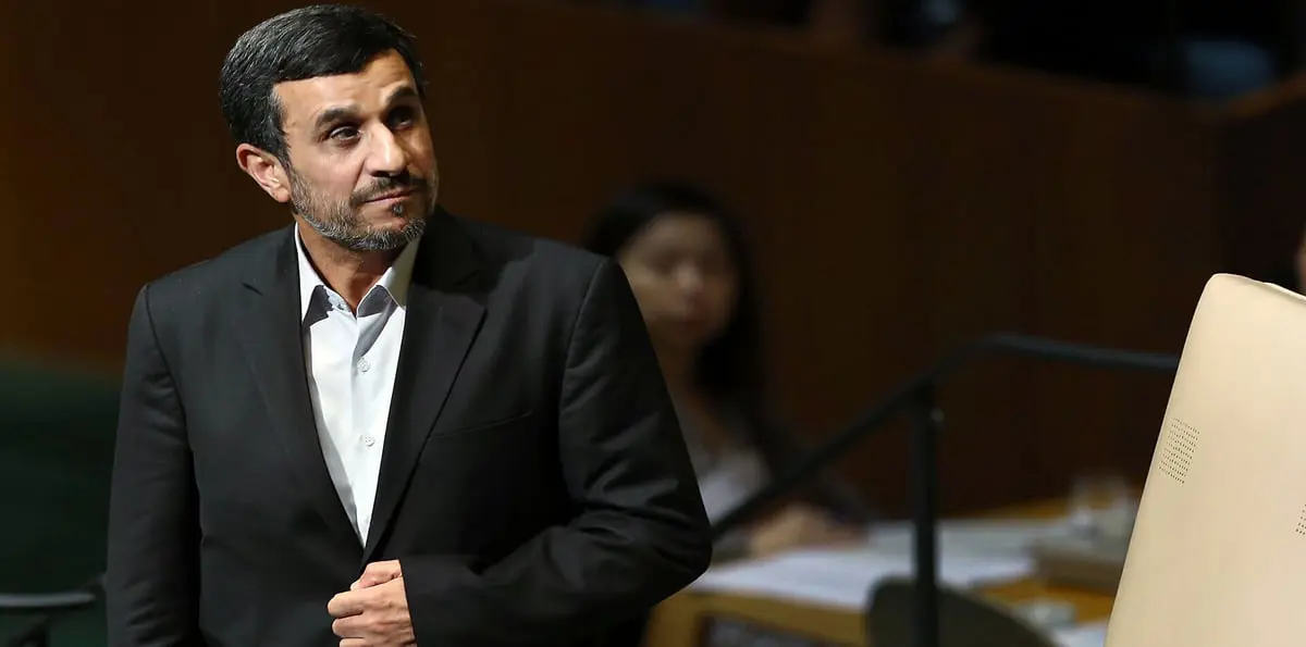 مسؤول إيراني: رسالة نجاد لخامنئي قد تدفع به إلى السجن