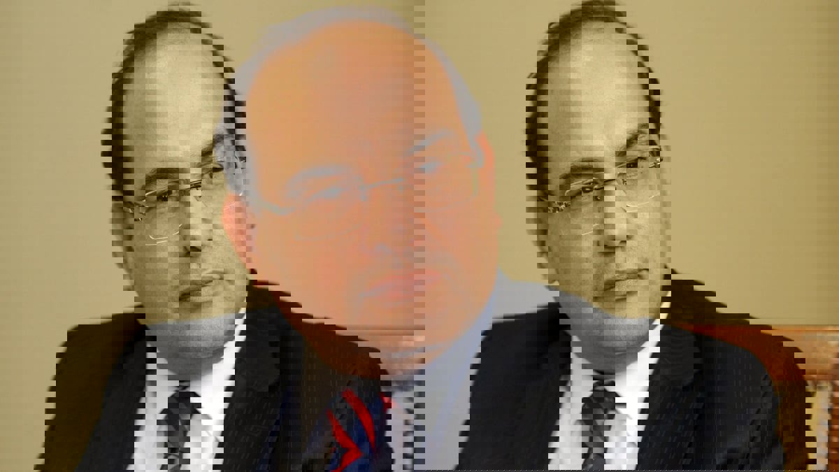 القضاء التونسي يرفض وقف تنفيذ قرار إقالة رئيس هيئة مكافحة الفساد