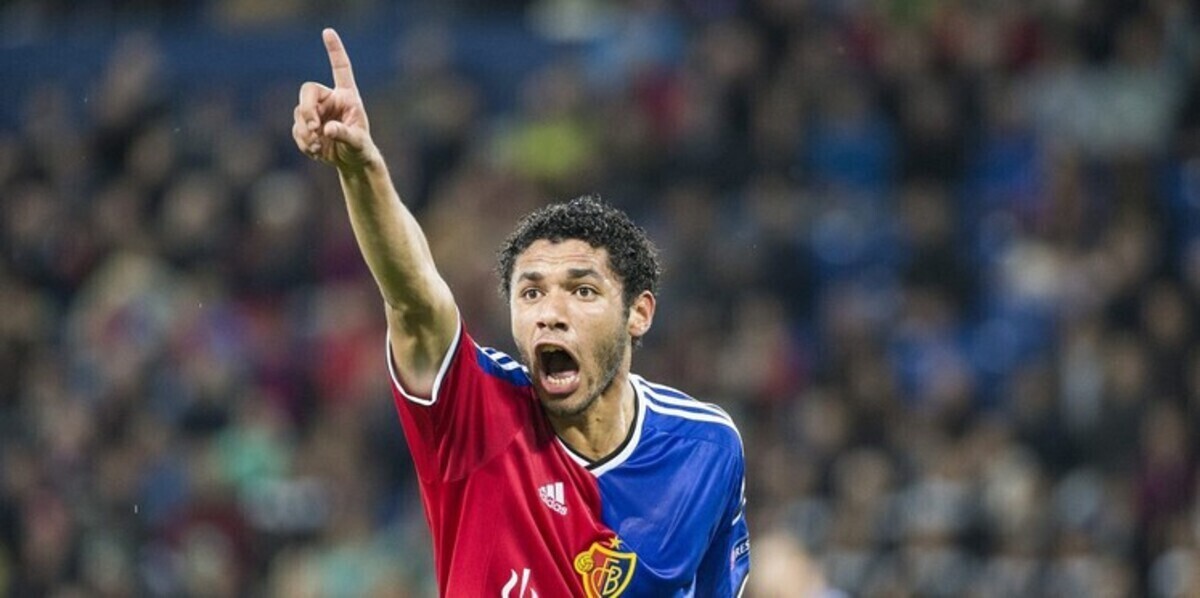 بازل يحجب صفحته عن المصريين بسبب هجومهم على إسرائيل