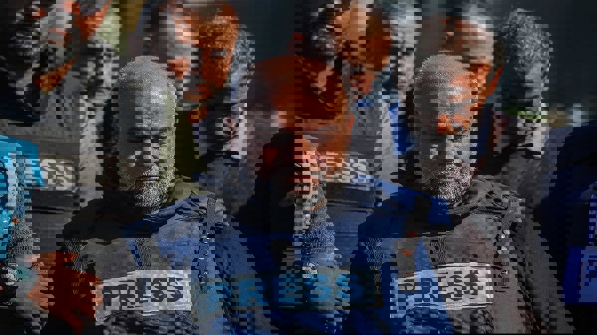 خالد البلشي يكشف لـ"إرم نيوز" تفاصيل دخول وائل الدحدوح إلى مصر