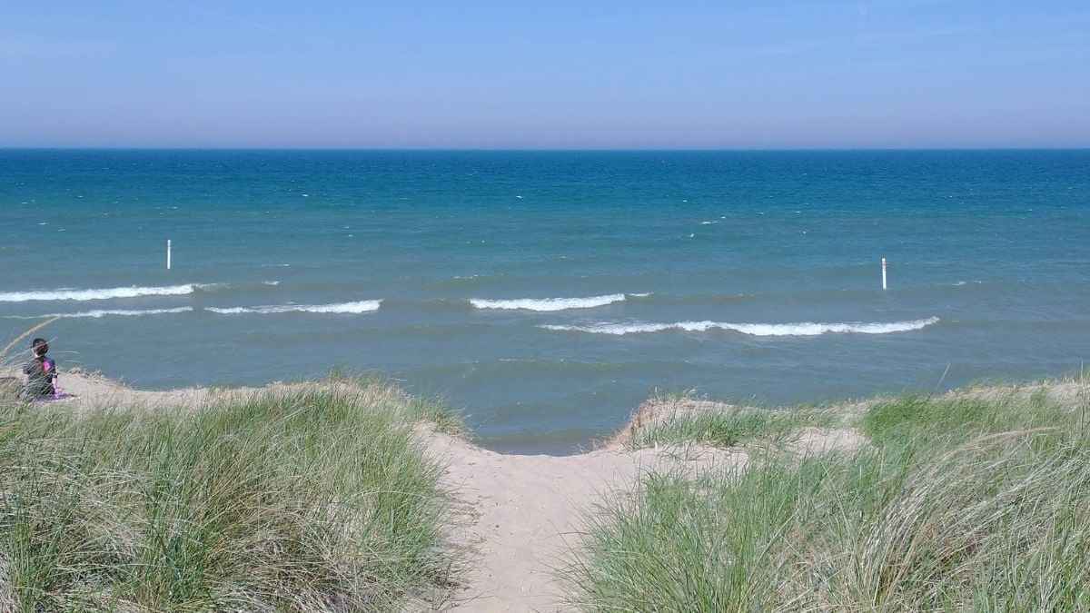 هيكل غامض في بحيرة يكشف أسرار تاريخ أمريكا