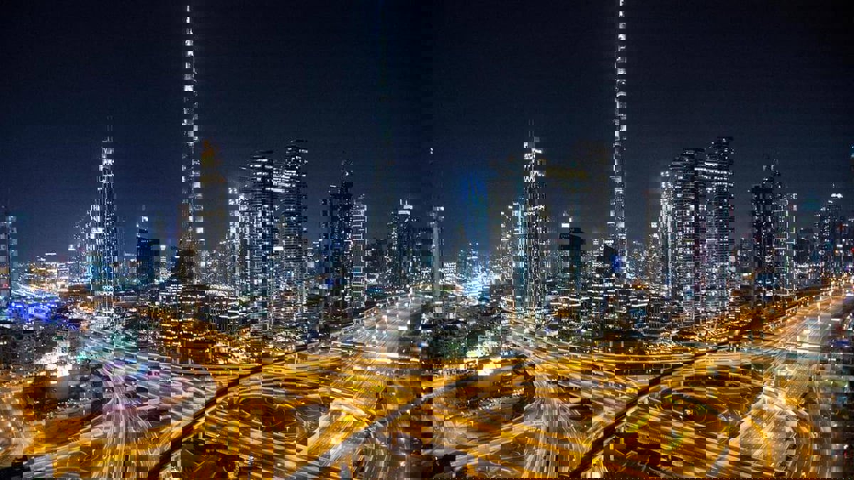 بهدف "رقمنة الحياة".. محمد بن راشد يصدر قانونا لإنشاء هيئة دبي الرقمية