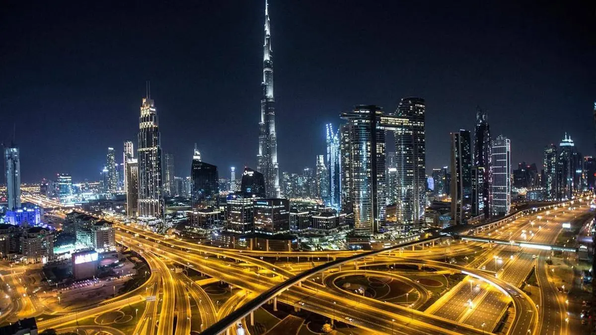 بهدف "رقمنة الحياة".. محمد بن راشد يصدر قانونا لإنشاء هيئة دبي الرقمية