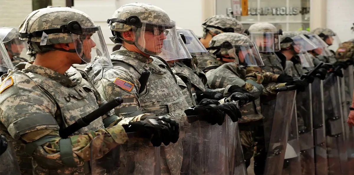 لمنع تسلل المهاجرين.. ترامب يأمر بإرسال "الحرس" إلى الحدود مع المكسيك