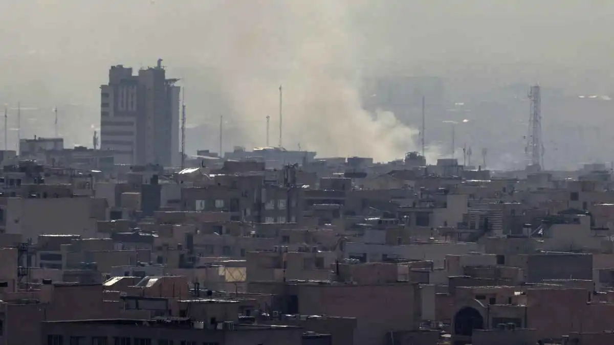 مسؤول إيراني لـ"رويترز": طهران تستعد للرد وسيكون ساحقا