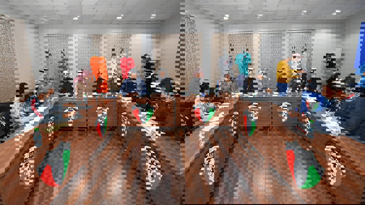 رغم أزمة امتناع الحكام: الاتحاد الكويتي يتمسك باستمرار منافسات الدوري